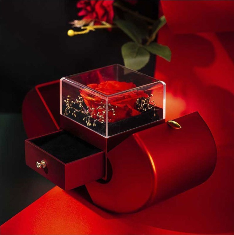 Red Apple Jewellery Box with Eternal Rose & Necklace – Gift for Her (Christmas, Valentine’s, Mother’s Day)