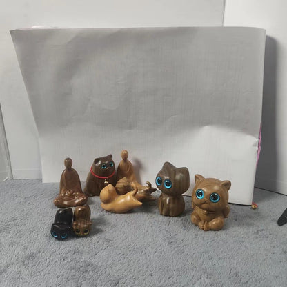 Hand-Carved Sandalwood Cat Figurine Premium Wooden Kitten Ornament & Desktop Decor Gift